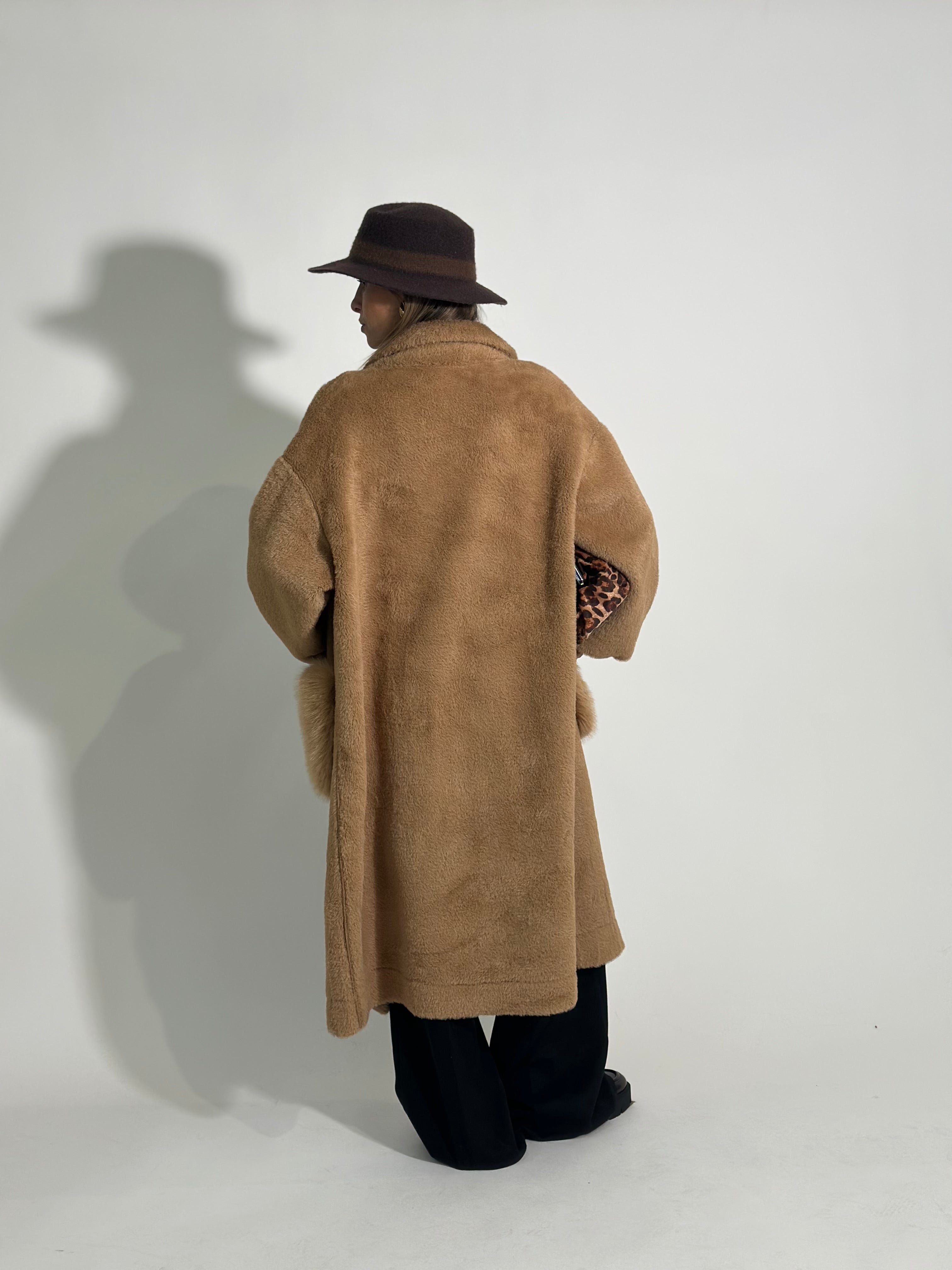 Cappotto fluffy 23028 CAMMELLO