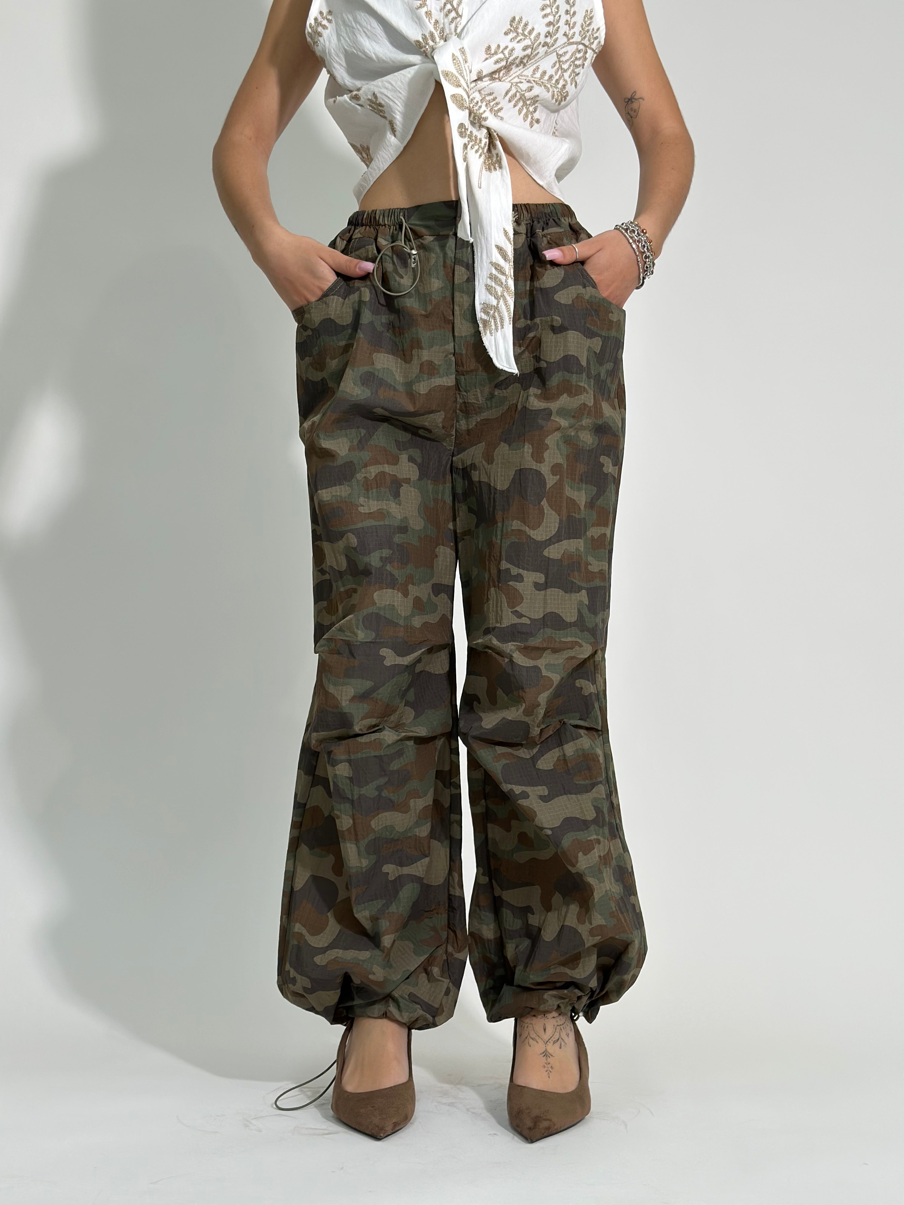 Pantalone mimetico parachute 2605