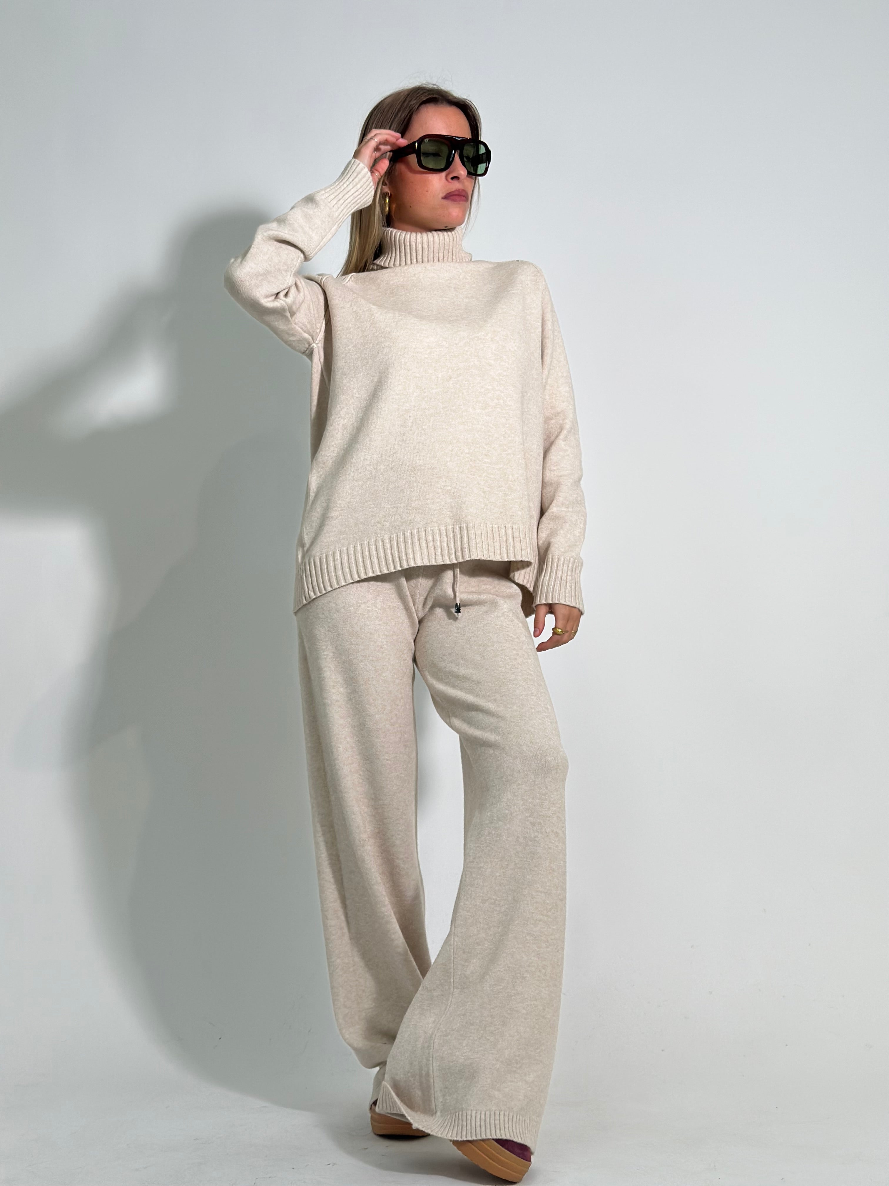 Completo maglia C681A  3+1 OMAGGIO